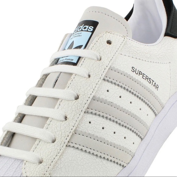 Adidas Superstar Men's Sneakers FV2823 Shoes Casual White/Grey Size 9.5 New! - Picture 3 of 3